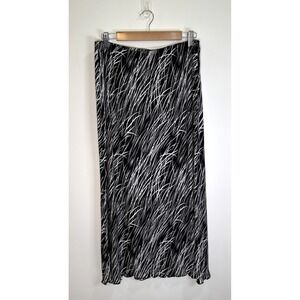 Vintage Y2K Maxi Skirt XL Black White Made in USA Lettuce‎ Hem Geometric Crinkle